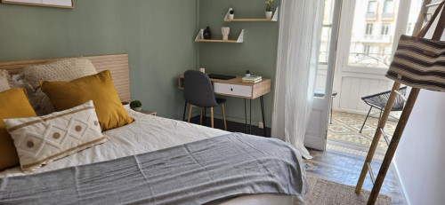 Lovely double bedroom near La Pedrera - Casa Milà 