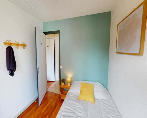 Chambre dans le rue d'austerlitz