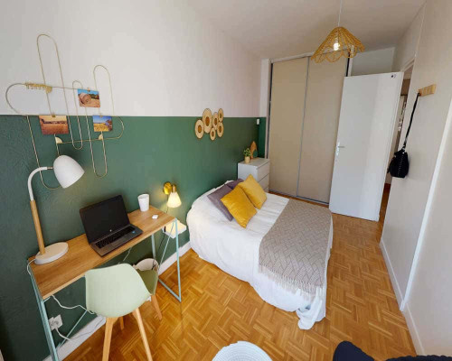 Chambre dans le Rue Salomon Reinach