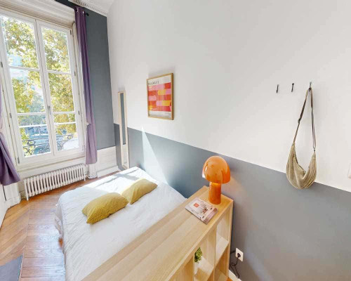 Chambre dans le Quai de la Pêcherie