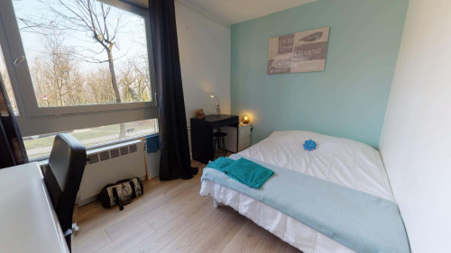 Room in Boulevard de l'Europe, Oullins-Pierre-Bénite for 82 m² with 3 bedrooms - Gallery - 10