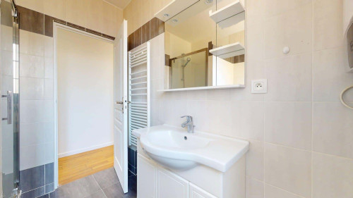 Apartment in Rue Hoche, Malakoff for 42 m² with 2 bedrooms - Gallery - 6