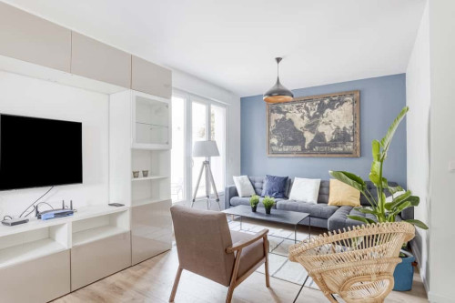 Room in Rue du Progrès, Romainville for 310 m² with 11 bedrooms - Gallery - 23