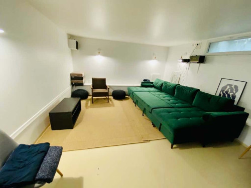 Room in Rue du Progrès, Romainville for 310 m² with 11 bedrooms - Gallery - 20