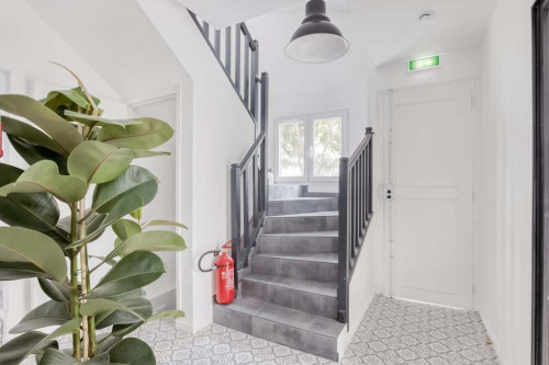 Room in Rue du Progrès, Romainville for 310 m² with 11 bedrooms - Gallery - 7