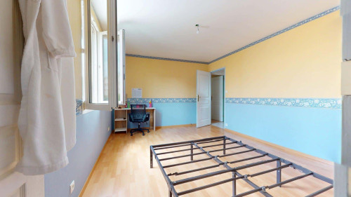 Room in Rue Barra, Angers for 163 m² with 4 bedrooms - Gallery - 24