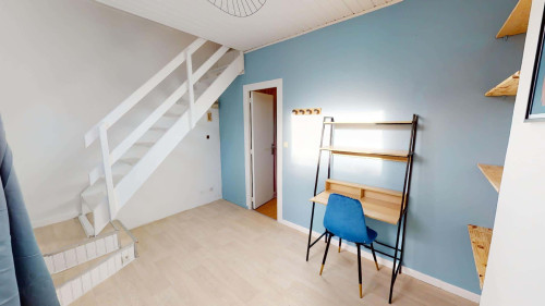 Room in Rue de Bouvines, Roubaix for 107 m² with 3 bedrooms