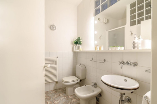 Spacious 2-bedroom flat in Valdimontone - Gallery - 8