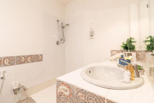 Spacious 2-bedroom flat in Valdimontone - Gallery - 21