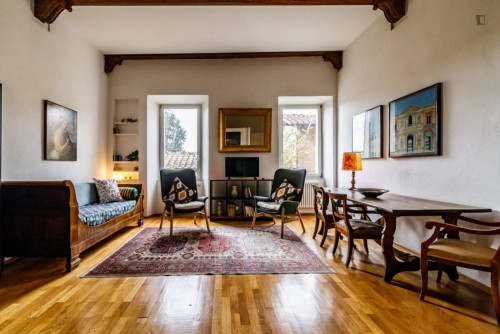 Spacious 2-bedroom flat in Valdimontone