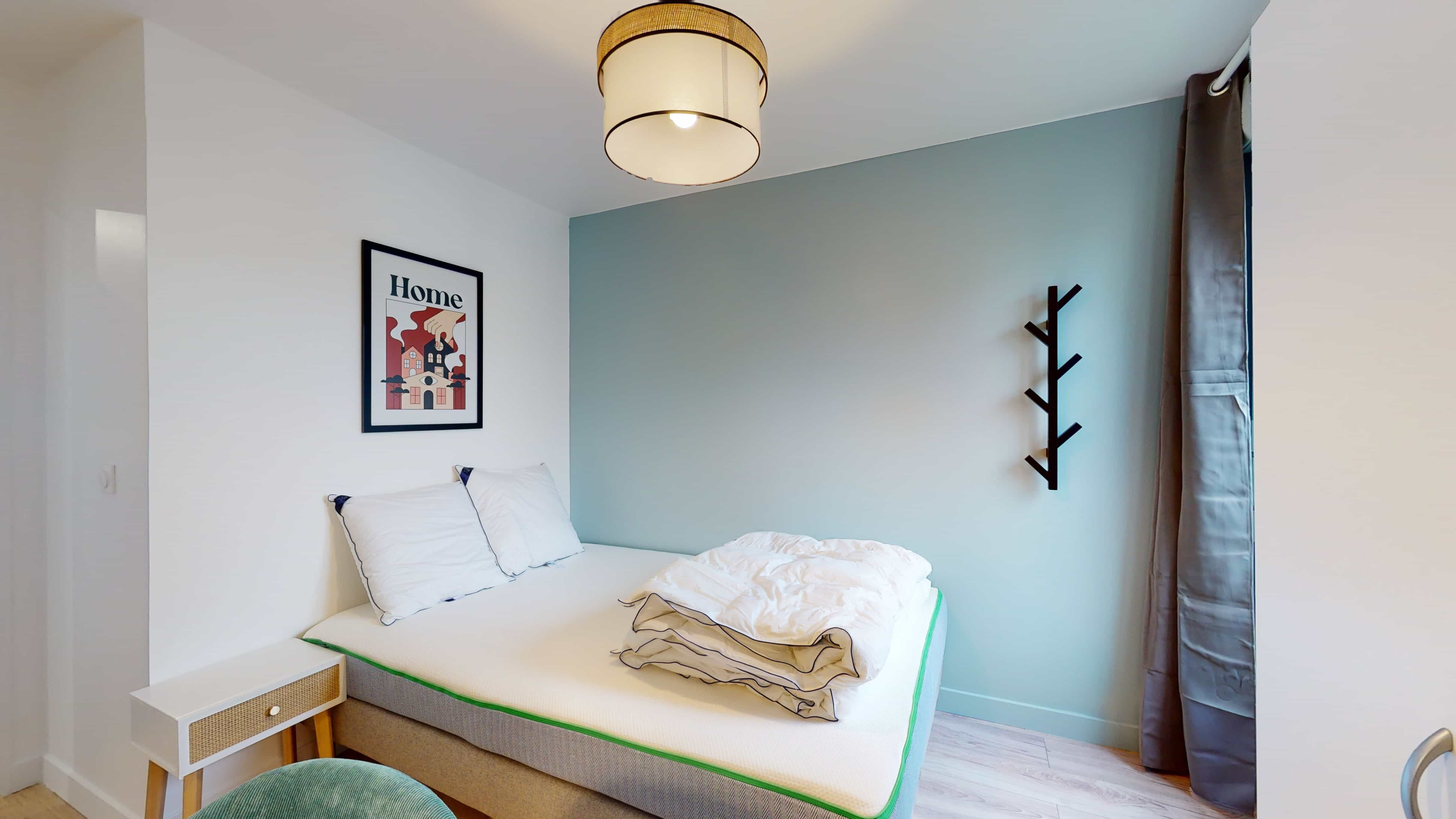 Room 2 - 1