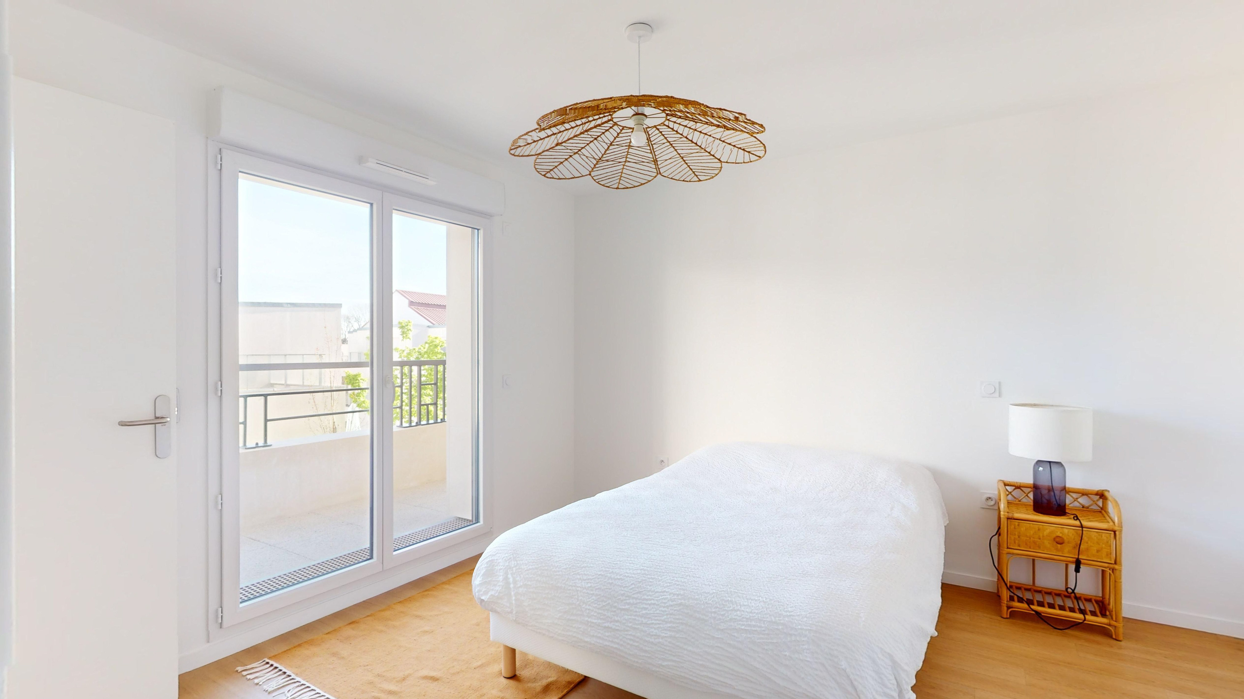 ARCHIVED - Appartement Privé - 403 - 4