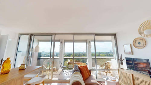 Room in Rue du Parc, Bron for 102 m² with 5 bedrooms - Gallery - 7