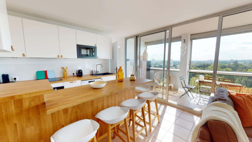 Room in Rue du Parc, Bron for 102 m² with 5 bedrooms - Gallery - 8