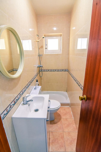 Comfortable single bedroom near the Faculty of Psychology - Gallery - 30