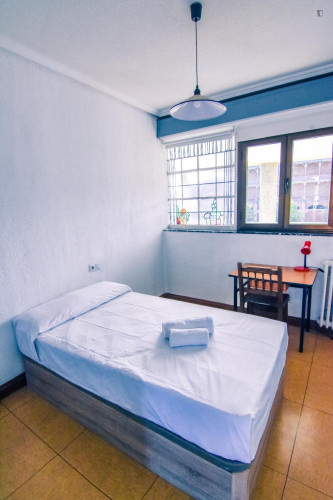 Comfortable single bedroom near the Faculty of Psychology - Gallery - 31