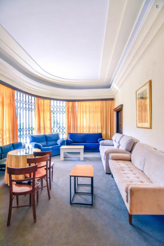 Comfortable single bedroom near the Faculty of Psychology - Gallery - 23
