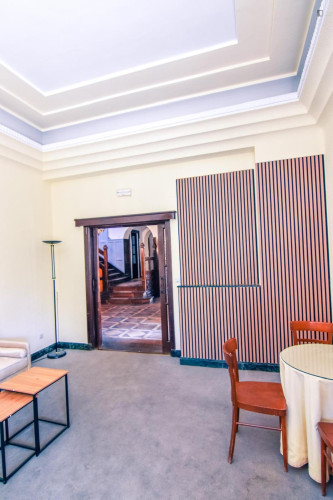 Comfortable single bedroom near the Faculty of Psychology - Gallery - 24
