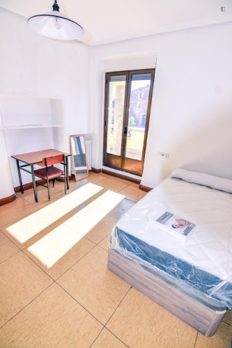 Lovely single bedroom near the Faculty of Psychology - Gallery - 24