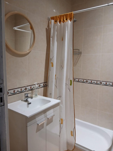 Nice single bedroom near the Faculty of Psychology - Gallery - 24