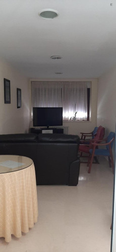 Inviting single bedroom near the Faculty of Psychology - Gallery - 51
