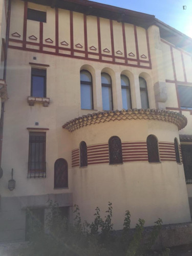 Inviting single bedroom near the Faculty of Psychology - Gallery - 27