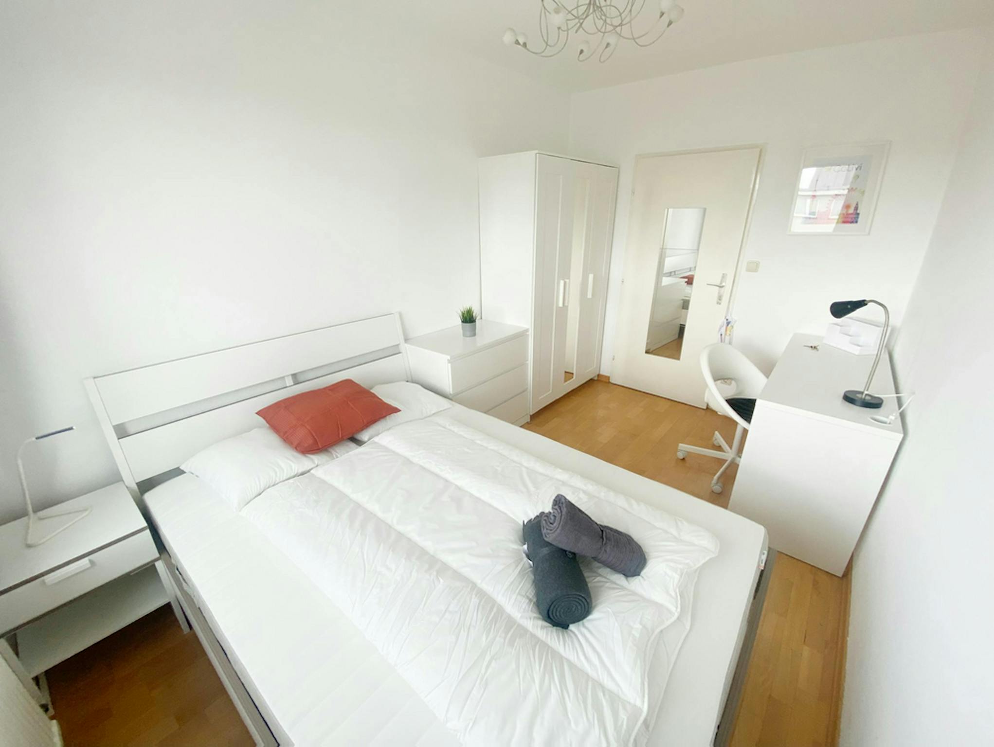 Private Room - 1
