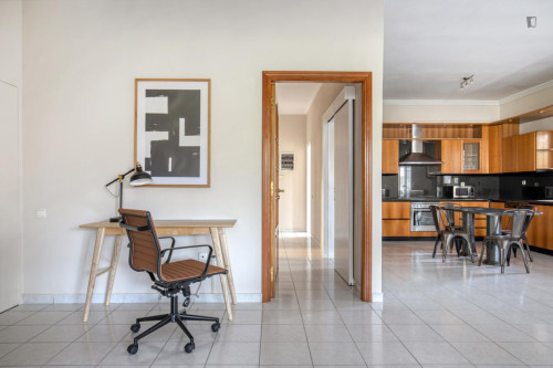 Inviting 3-bedroom flat in Glifada - Gallery - 16