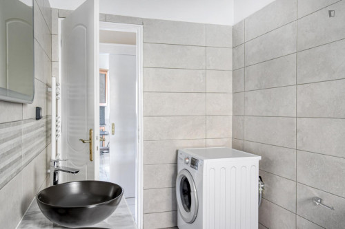 Inviting 3-bedroom flat in Glifada - Gallery - 10