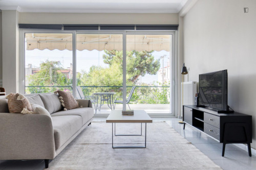 Inviting 3-bedroom flat in Glifada - Gallery - 19