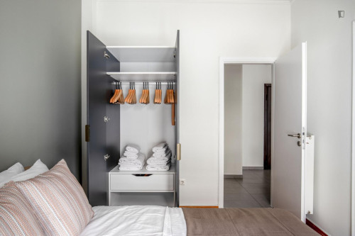 Comfy 2-bedroom flat near the Evangelismos subway station