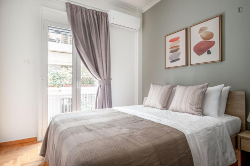 Comfy 2-bedroom flat near the Evangelismos subway station - Gallery - 7