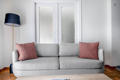 Comfy 2-bedroom flat near the Evangelismos subway station - Gallery - 14