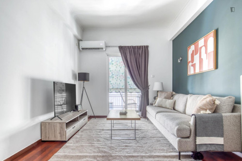 Sunny 1-bedroom apartment in Neapoli - Gallery - 5