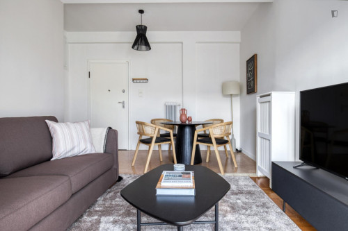 Luminous 1-bedroom flat in Nea Filothei - Gallery - 11