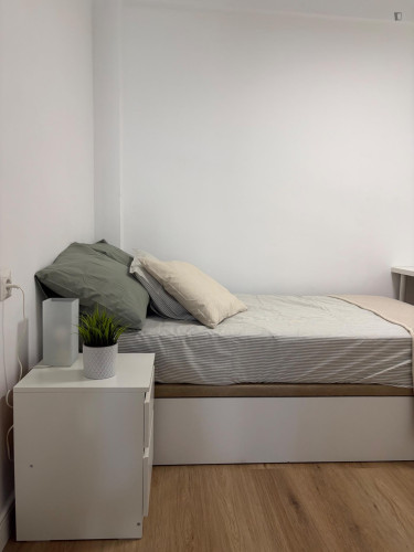 Appealing 4-bedroom apartment near Universidad de Zaragoza - Gallery - 4