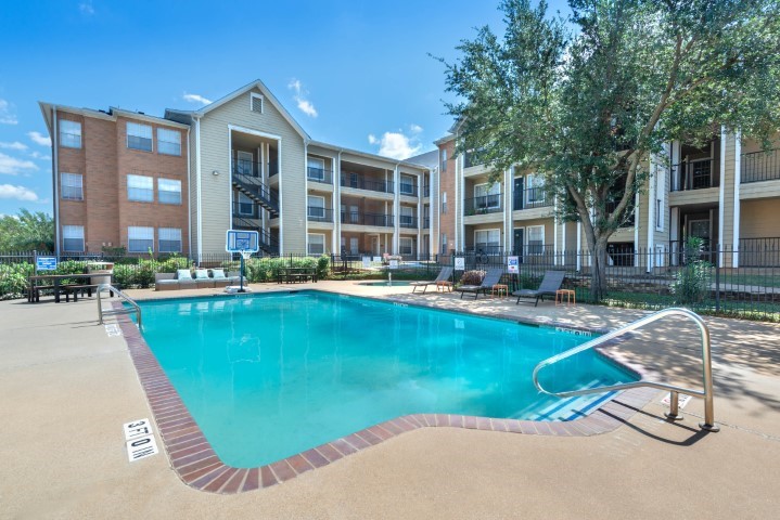 Centennial Court, UTA Housing