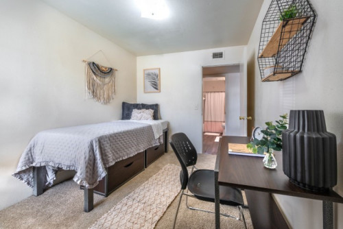 Centennial Court, UTA Housing - Gallery - 26