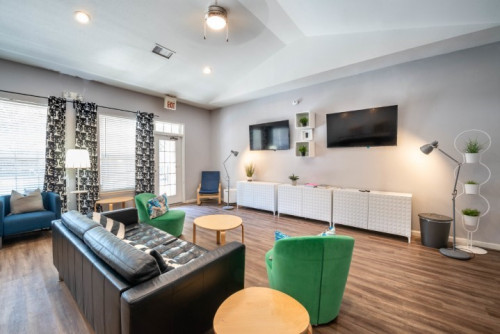 Centennial Court, UTA Housing - Gallery - 18