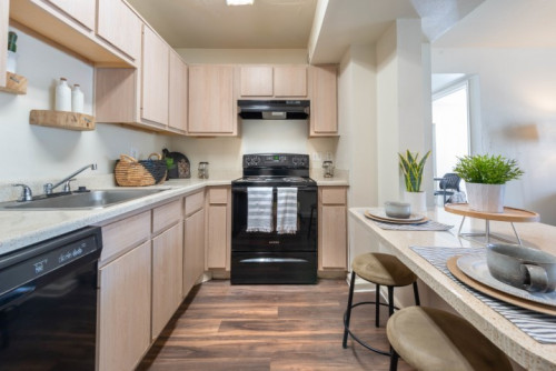 Centennial Court, UTA Housing - Gallery - 21