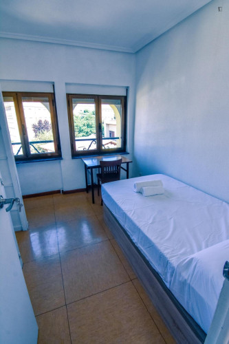 Welcoming single ensuite bedroom near the Faculty of Psychology - Gallery - 33
