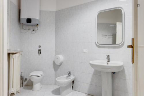 Welcoming double bedroom near the Milan Business School (UIBS) - Gallery - 11