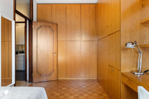 Bright single bedroom in the Lambrate district