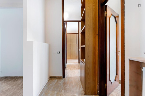 Bright single bedroom in the Lambrate district - Gallery - 12