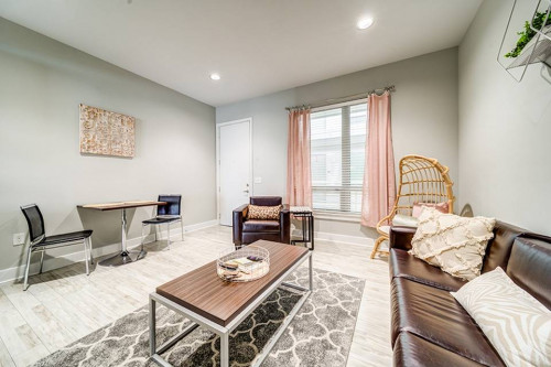 109 Park - Gallery - 20