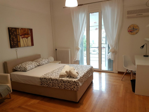Kipselis, Athens