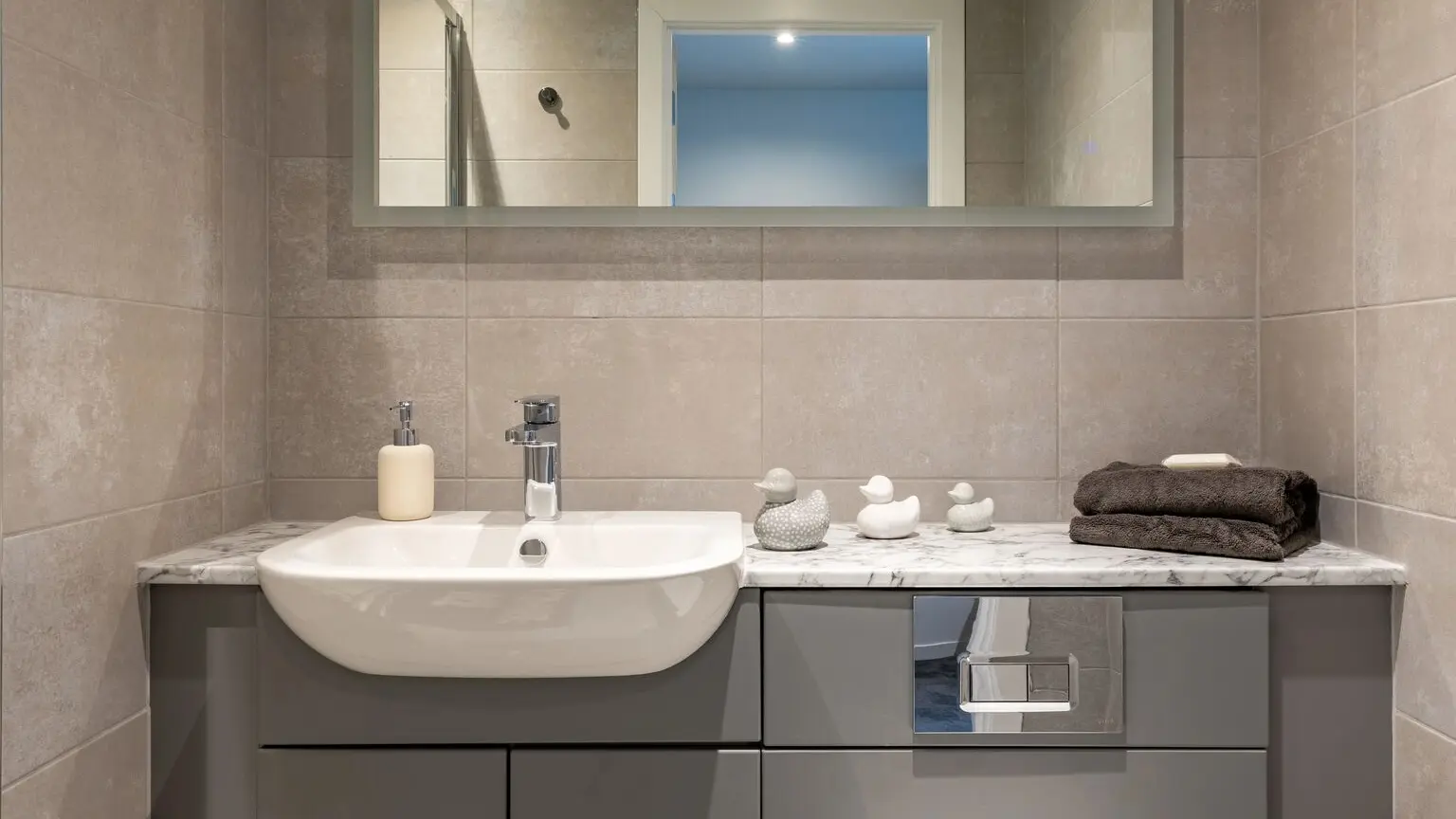 Studio Platinum River View - 2