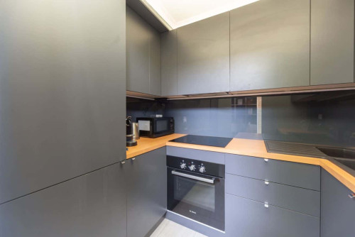 Modern Milanese Living - Gallery - 33