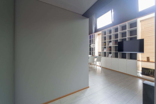 Modern Milanese Living - Gallery - 11
