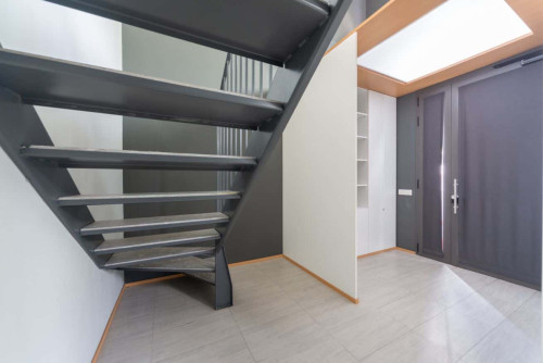 Modern Milanese Living - Gallery - 15